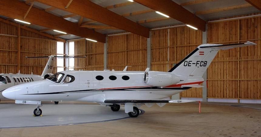 OE-FCB Citation Mustang