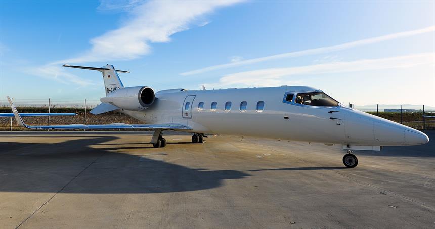 D-CHER Learjet 60