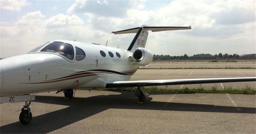 OE-FZC Citation Mustang