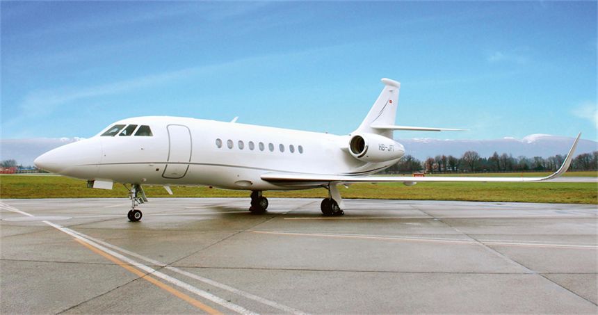 HB-JFI Falcon 2000LX