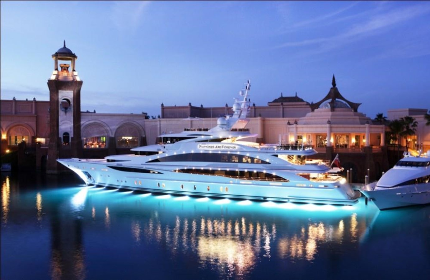 DIAMONDS ARE FOREVER - 2012 BENETTI 200'