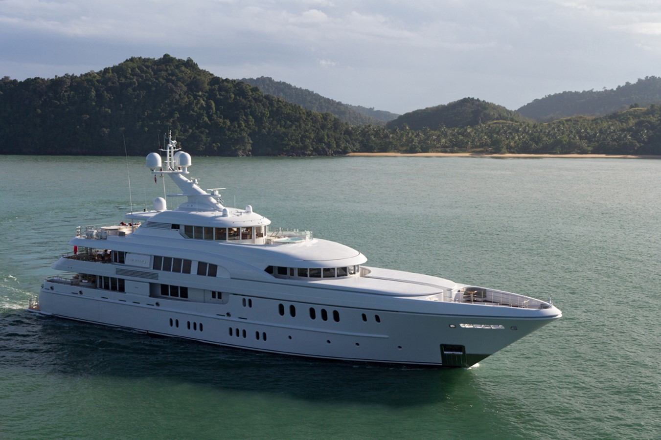 ARKLEY - 2009 LURSSEN 196' 11