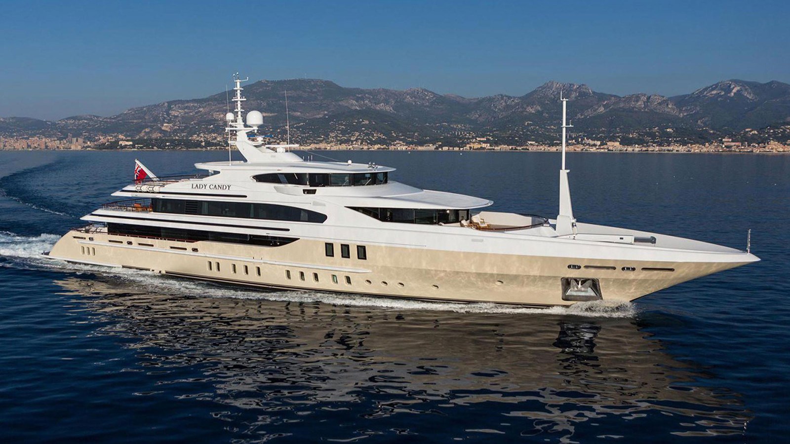 Lady Candy - 2013 BENETTI 183' 9