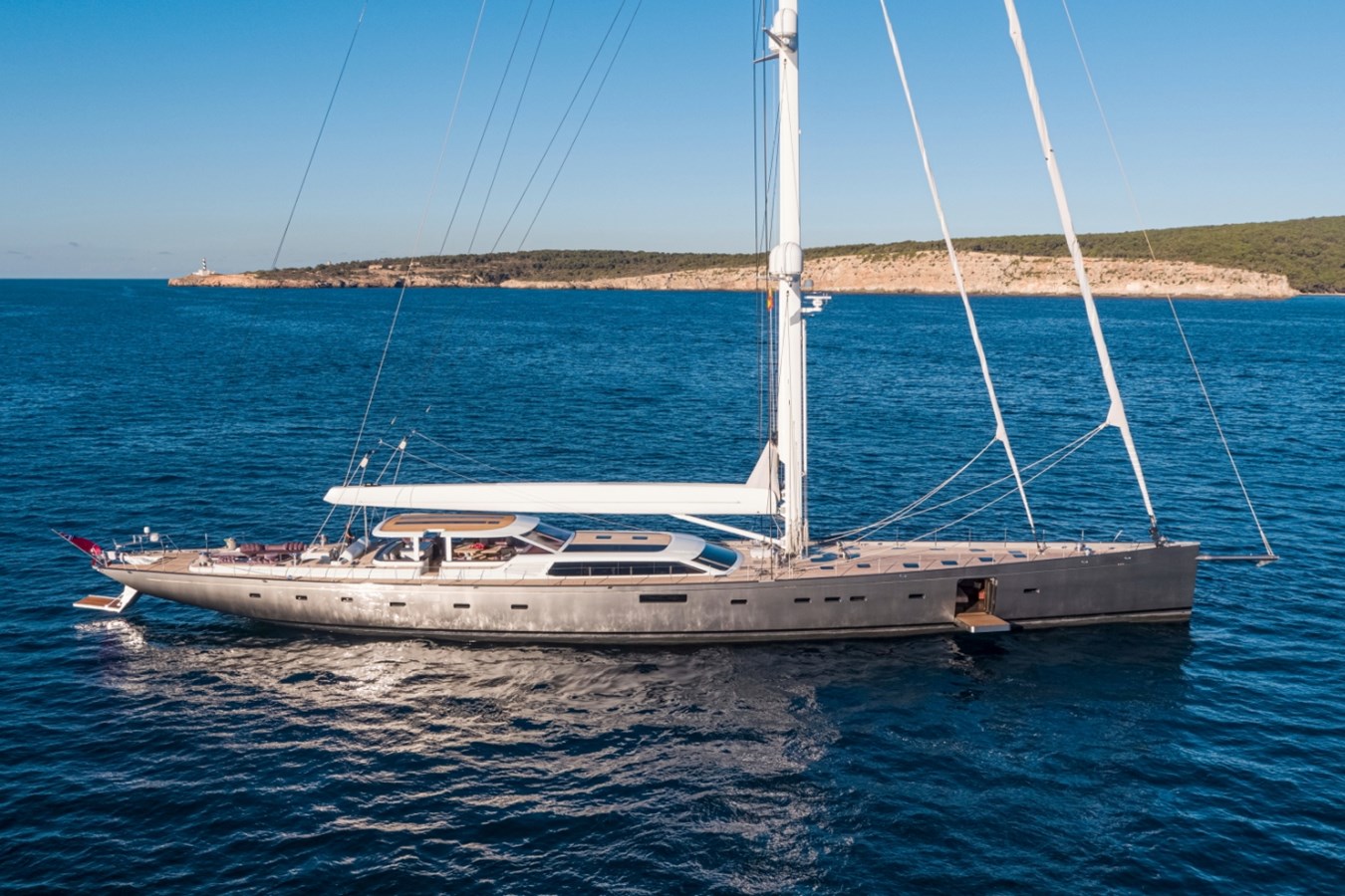 PINK GIN VI - 2017 BALTIC 176' 11