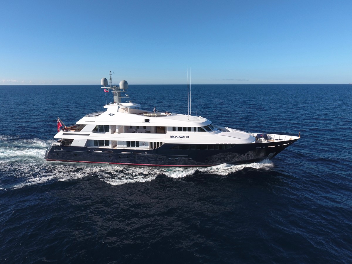 BROADWATER *Name Reserved* - 2000 FEADSHIP 165' Tr