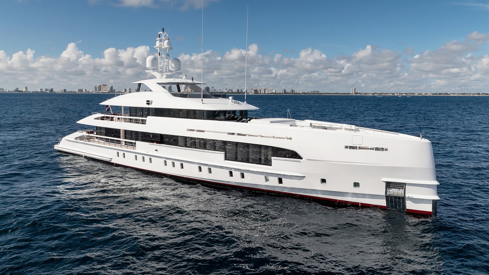 Heesen 5000 Hybrid YN 19150 Project Electra - 2020