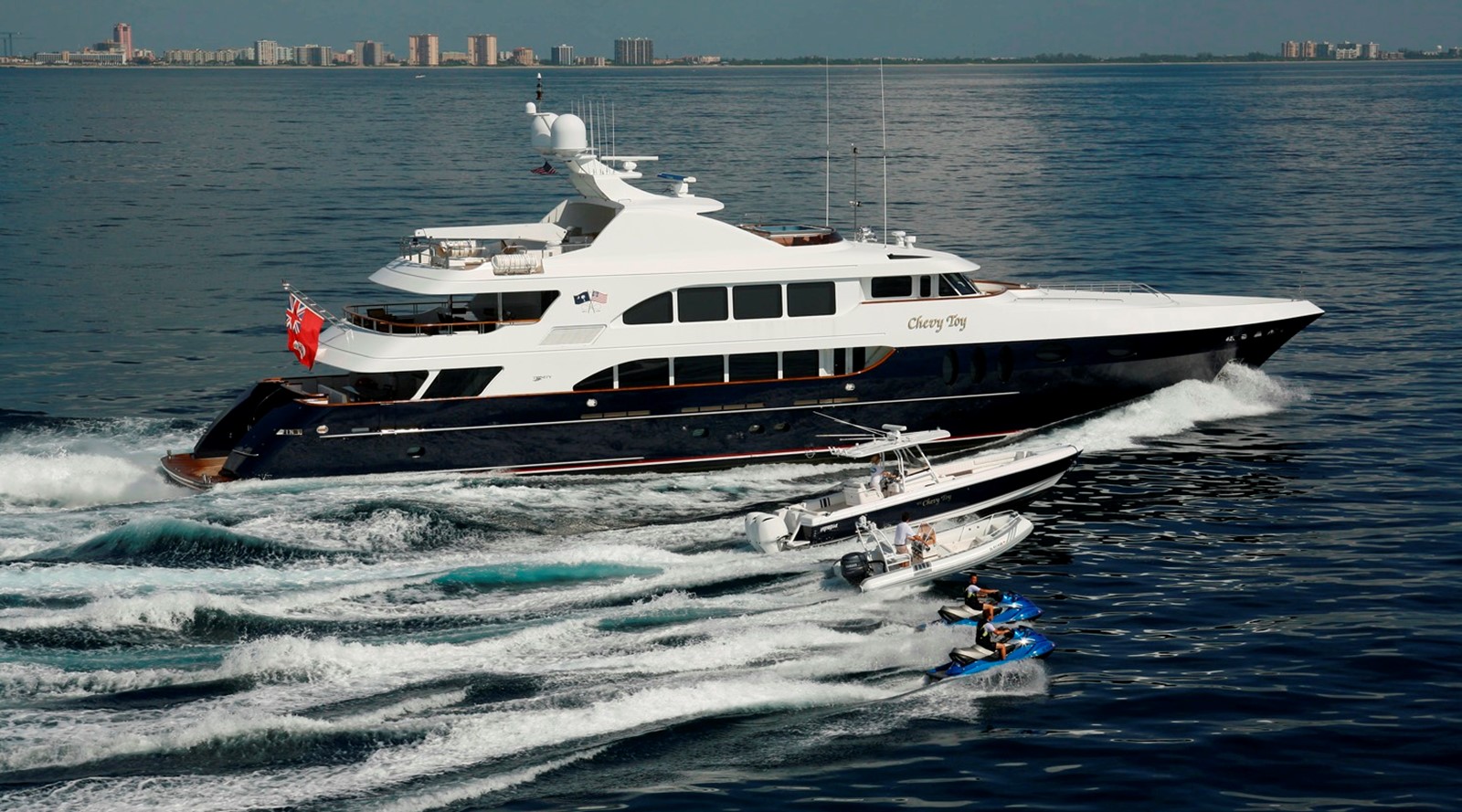 CHEVY TOY - 2004 TRINITY 157' Motoryacht