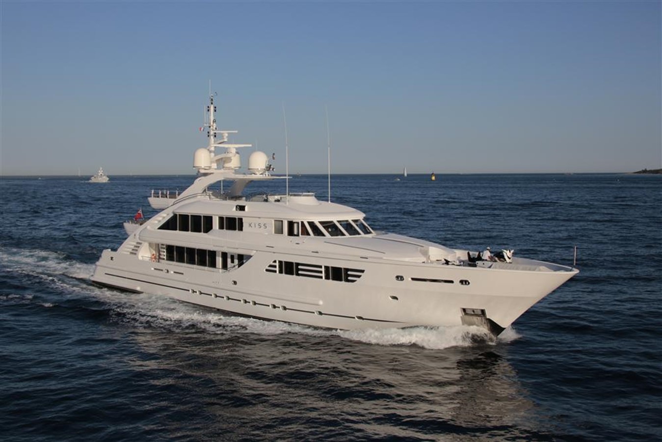 Kiss - 2005 ISAYACHTS 155' 11