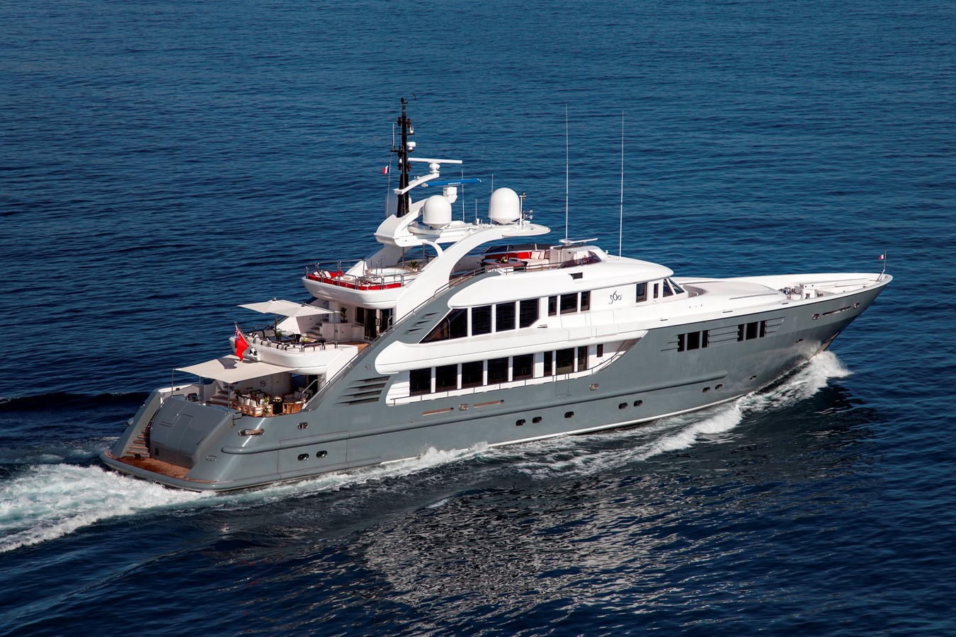 360 - 2003 ISA YACHTS 155' 11