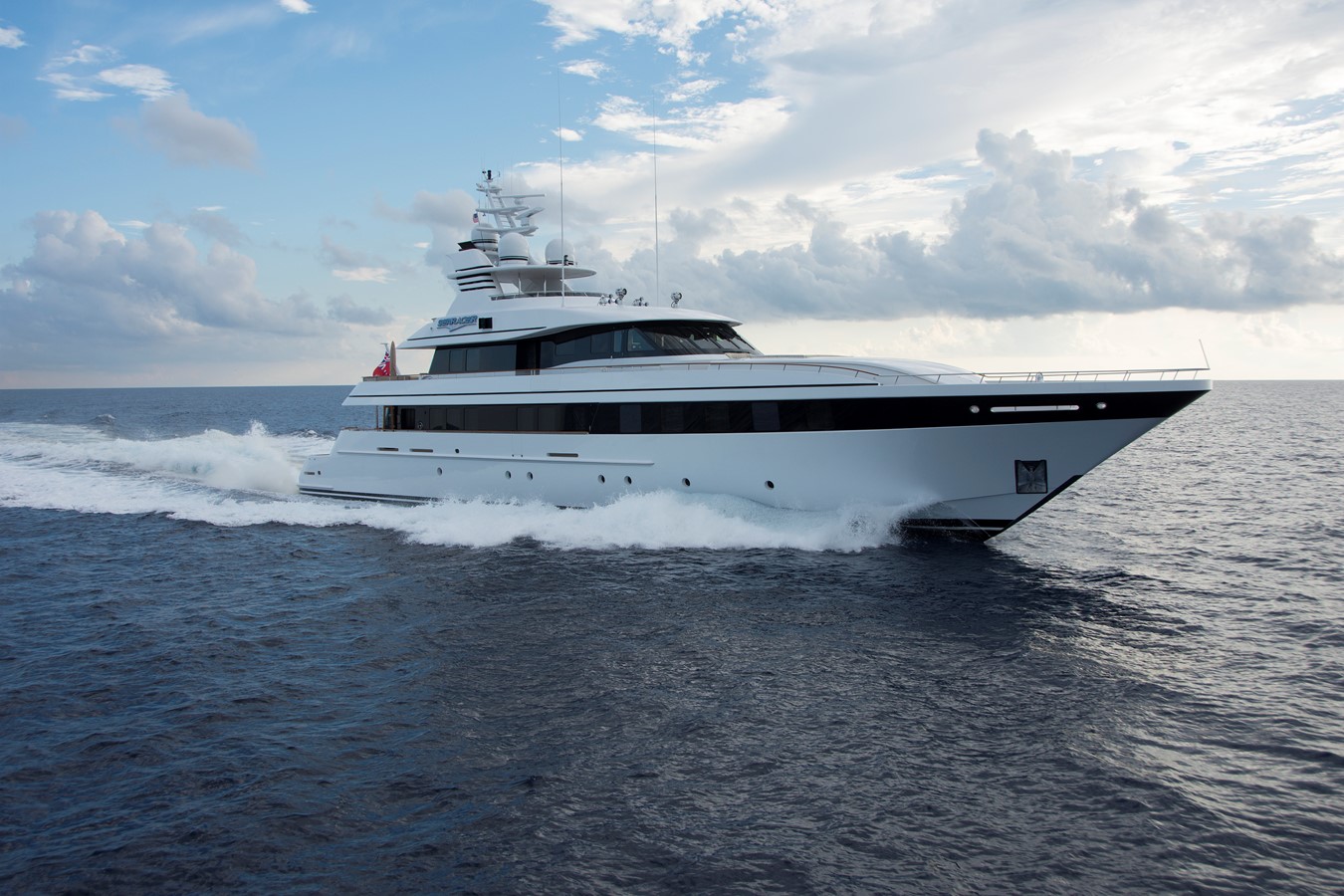 SEA RACER - 2001 FEADSHIP 153'