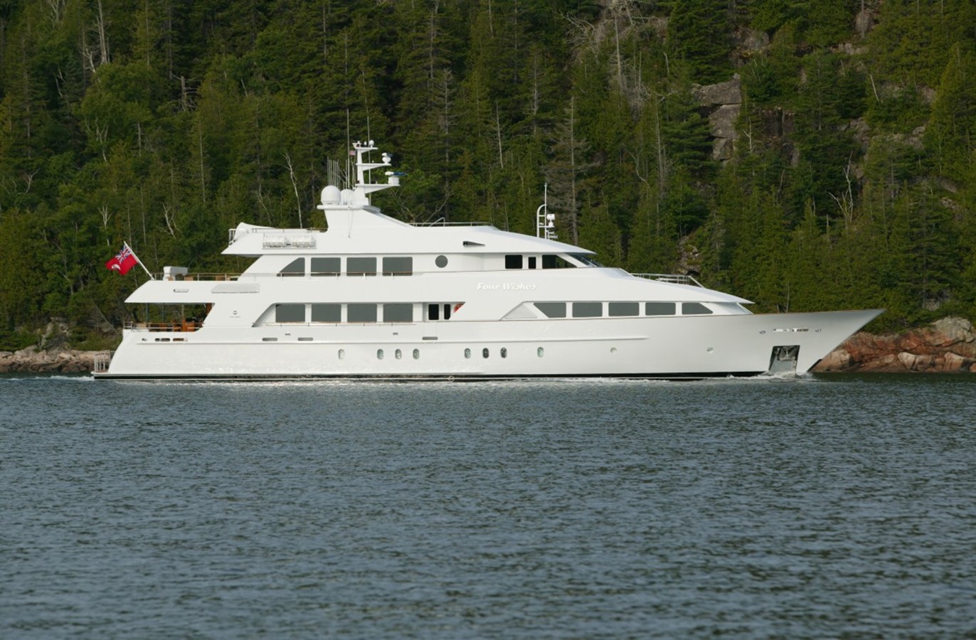 FOUR WISHES - 2004 PALMER JOHNSON 144'