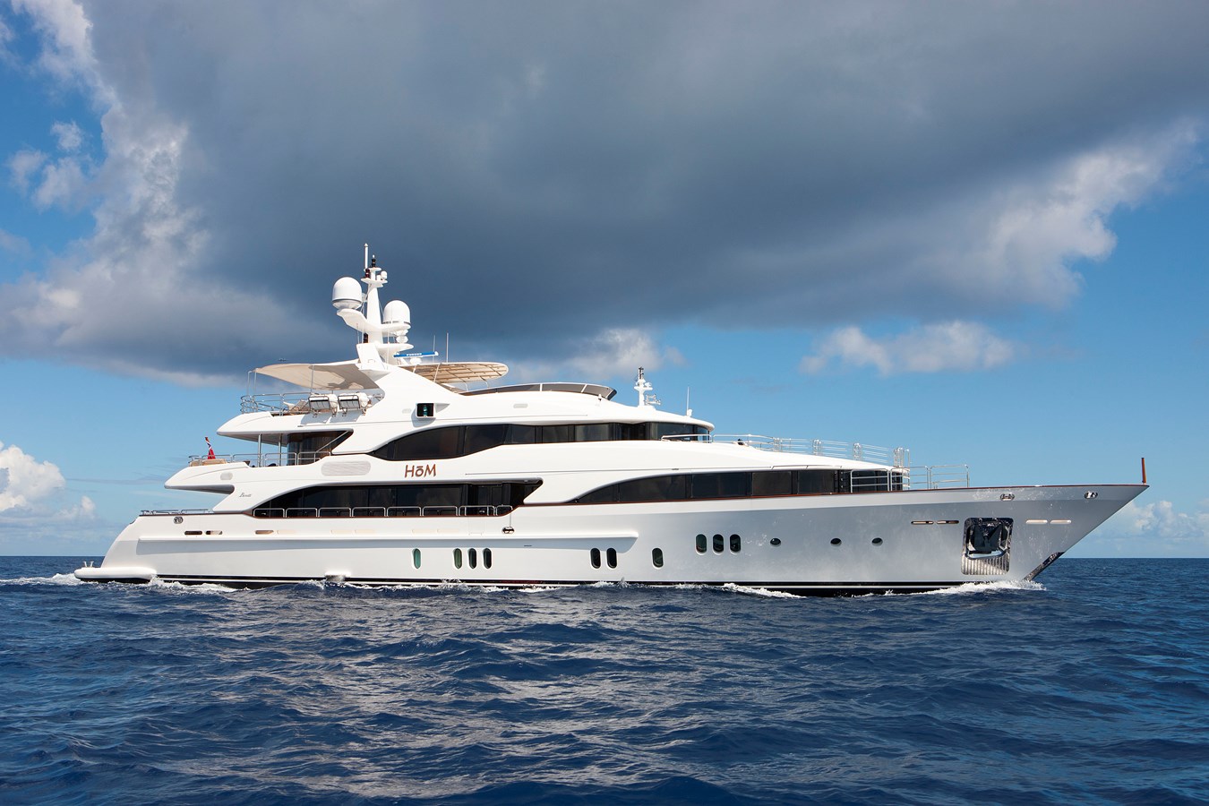 HOM - 2011 BENETTI 143' 1