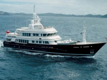 ANDIAMO - 2003 FEADSHIP 139' 10