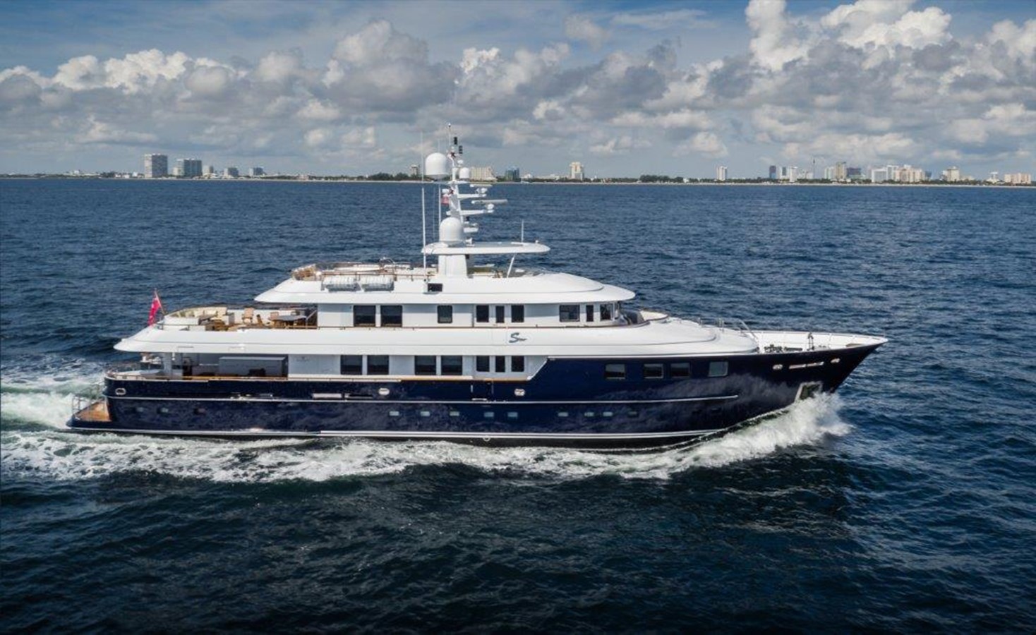 STAR - 2012 KINGSHIP MARINE 137' 6