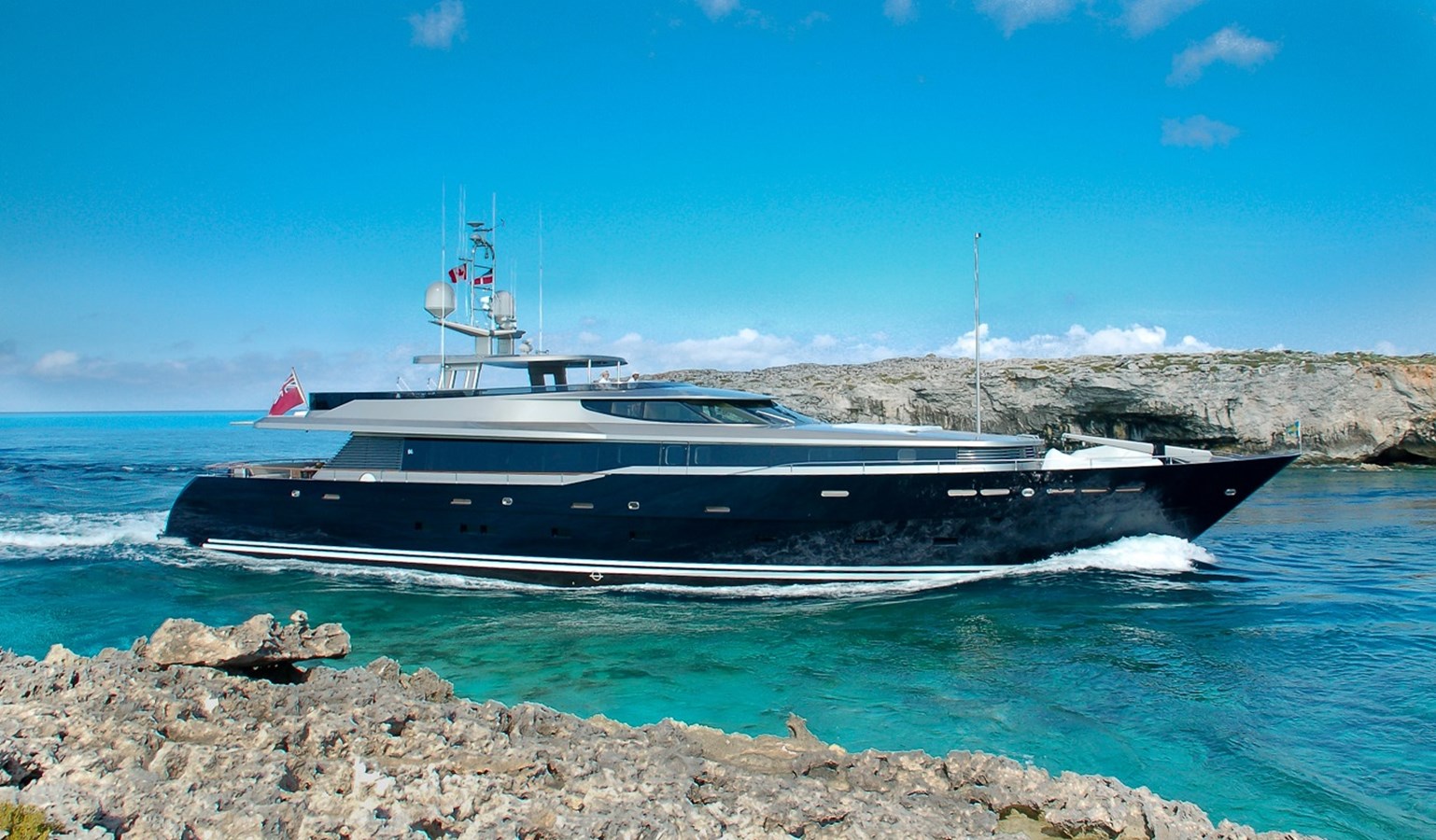 SO NICE - 2009 ALLOY YACHTS 131' Motor Yacht