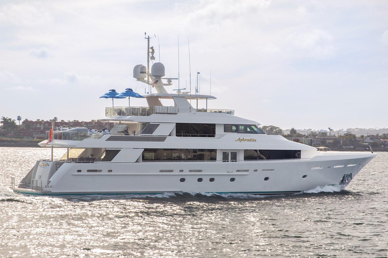 APHRODITE - 2009 WESTPORT 130' 1