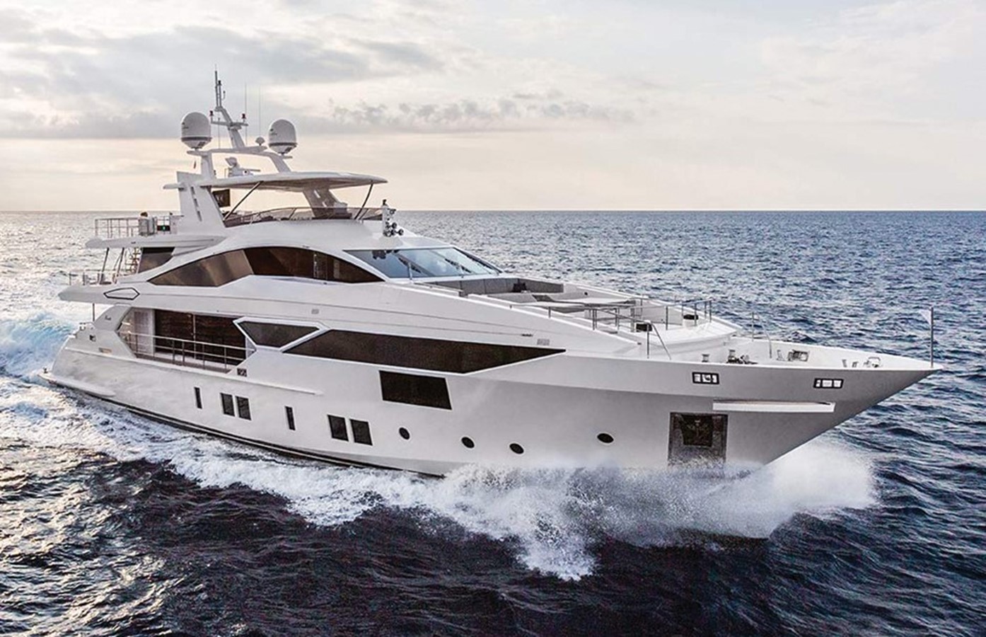 IRON MAN - 2015 BENETTI 125' Vivace 125 Series