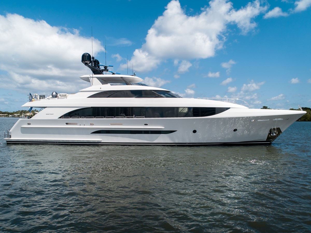 Q - 2019 WESTPORT 125' RAISED PILOTHOUSE