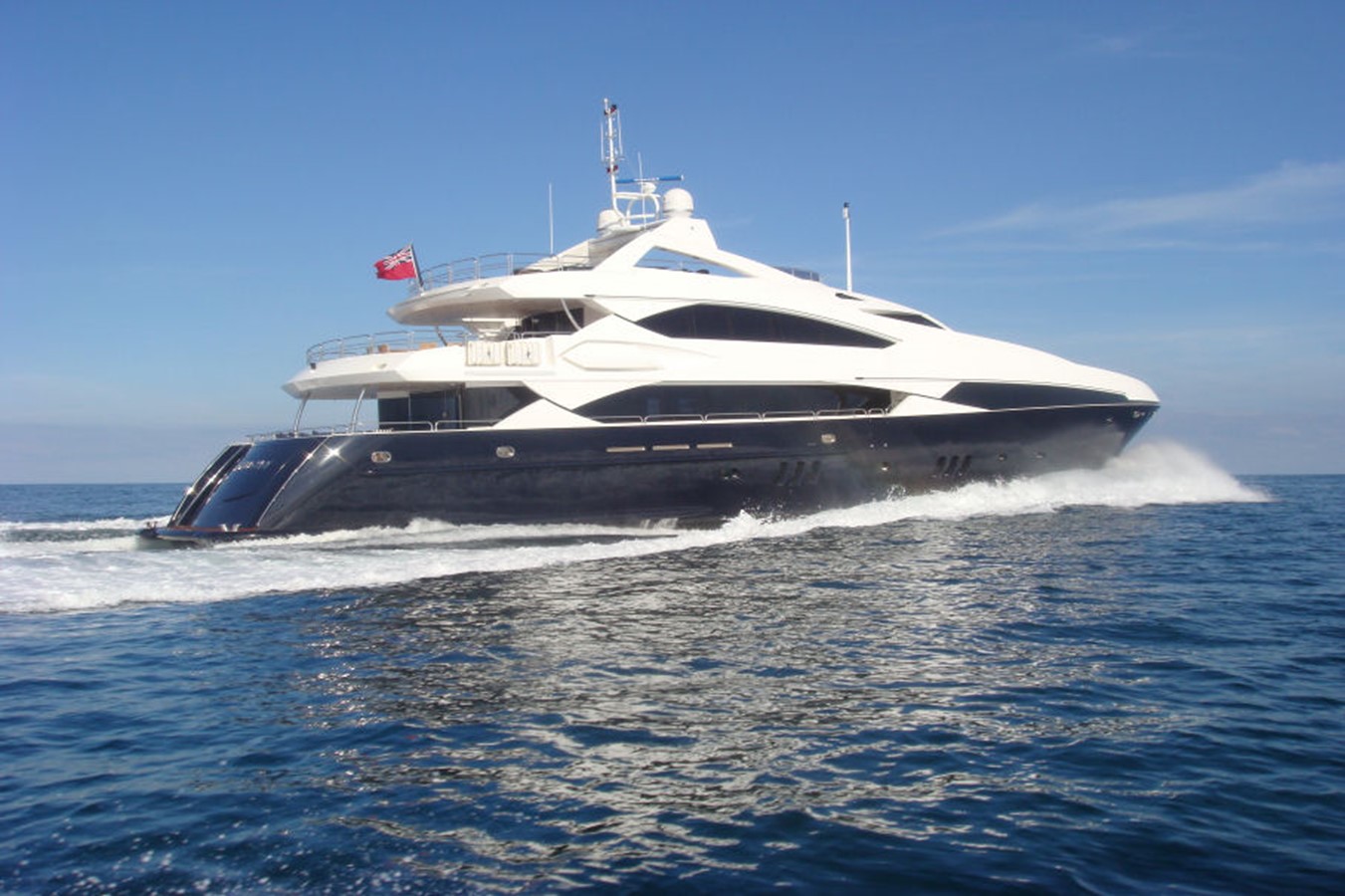 Devocean - 2008 SUNSEEKER 121' 5