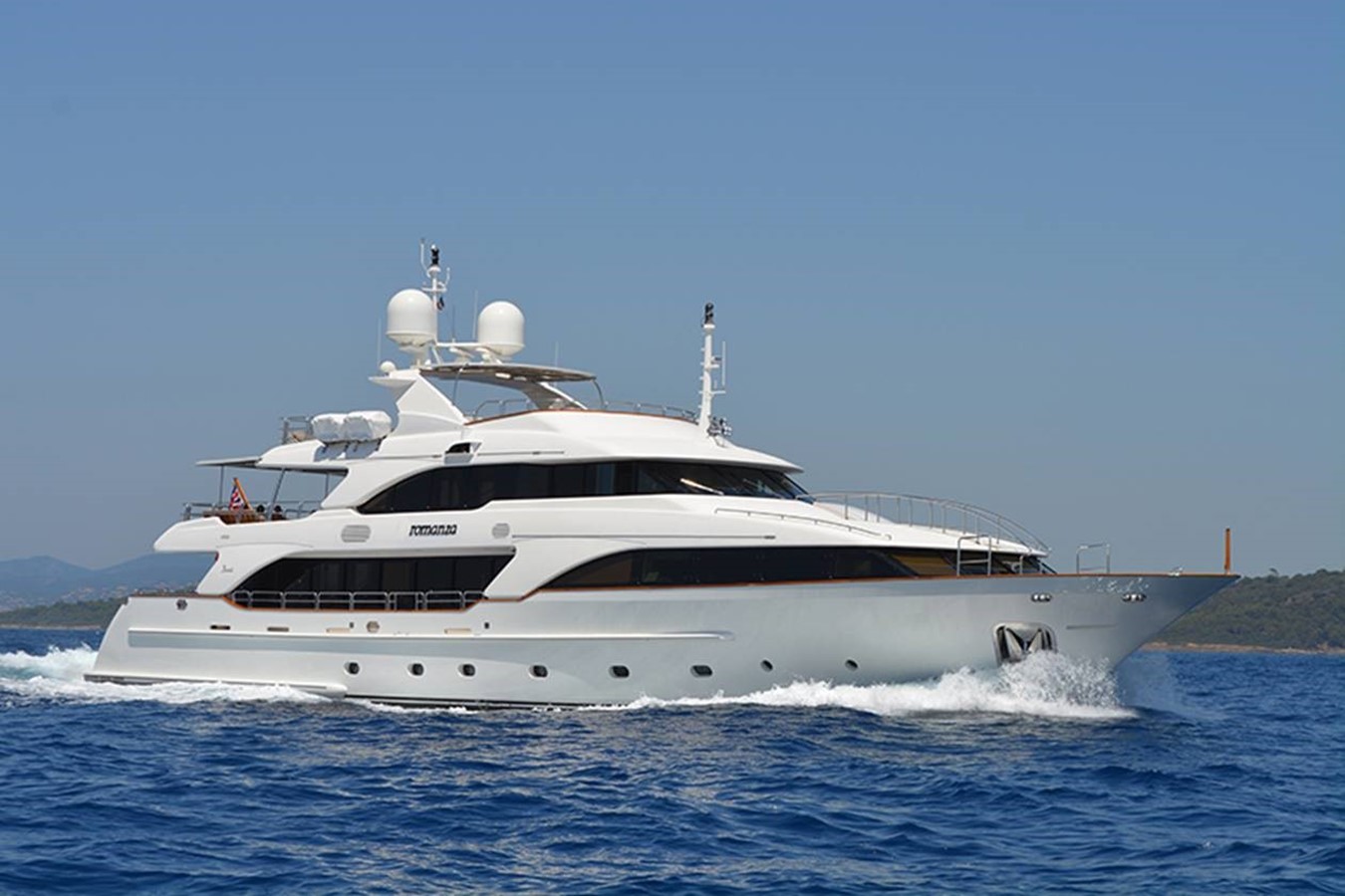 ROMANZA - 2008 BENETTI 120' Classic