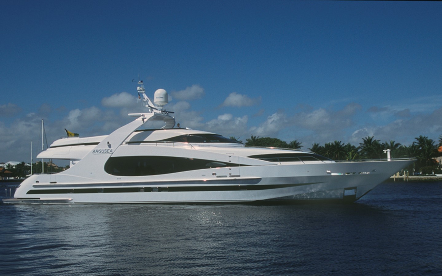 ARGUSEA - 2003 MILLENNIUM 118' Motoryacht