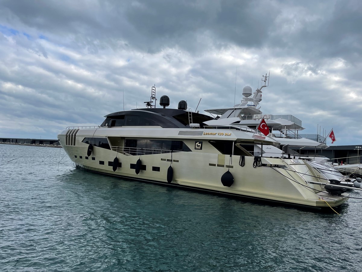 Pennon - 2015 LEOMAR YACHTS 116' 6