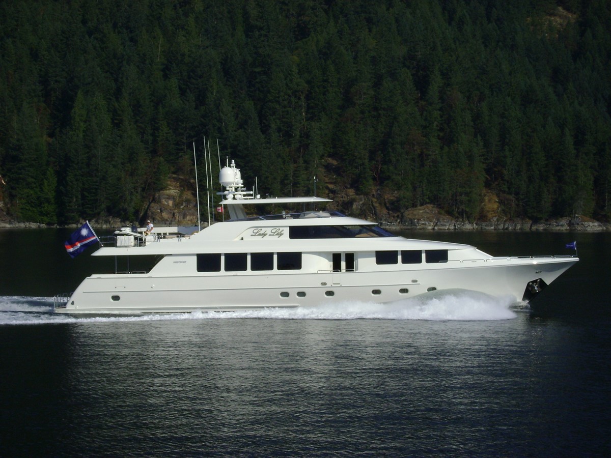 LADY LILY - 2009 WESTPORT 112' Raised Pilothouse M