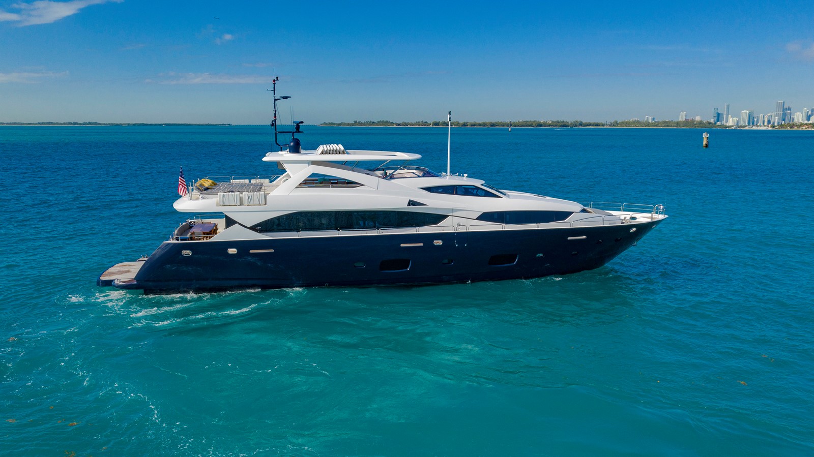 USELE$$ - 2011 SUNSEEKER 111' 34 M Yachts