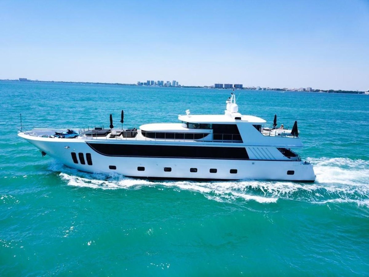 Privilege - 2010 CUSTOM 108' WHS Marine 108