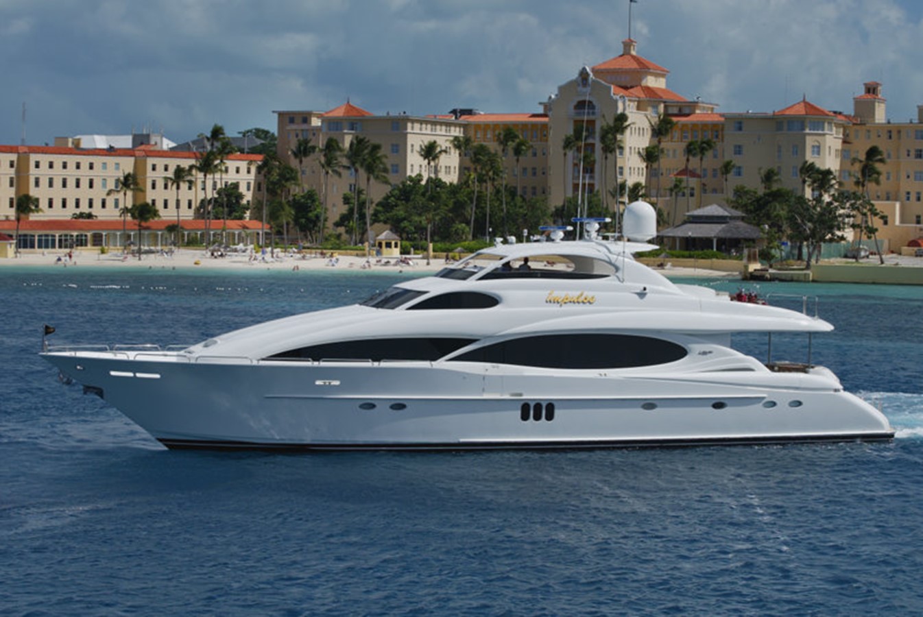 IMPULSE - 2002 LAZZARA 106' Motoryacht