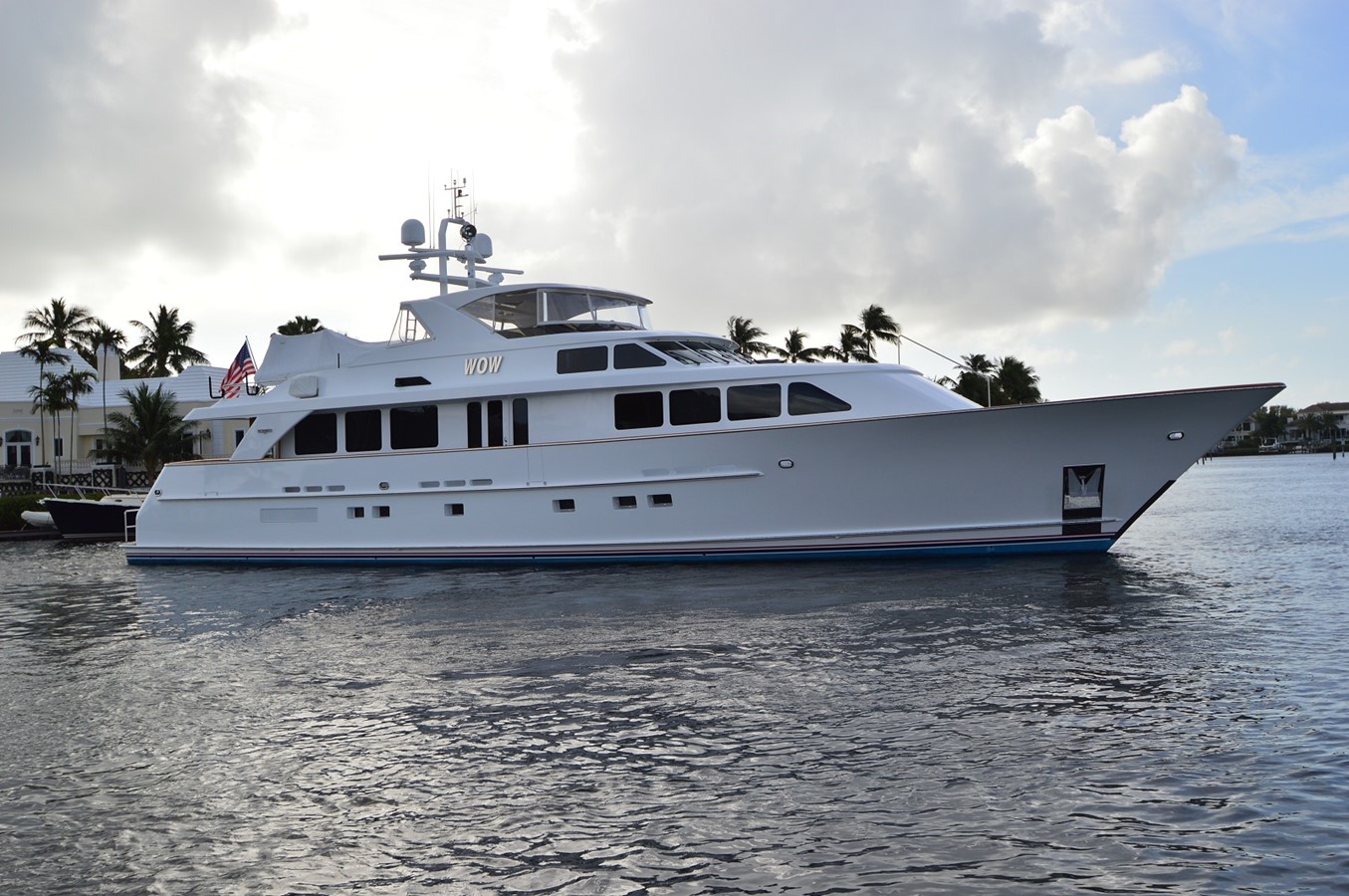 WOW - 2004 BURGER 106' 106 Raised Pilothouse