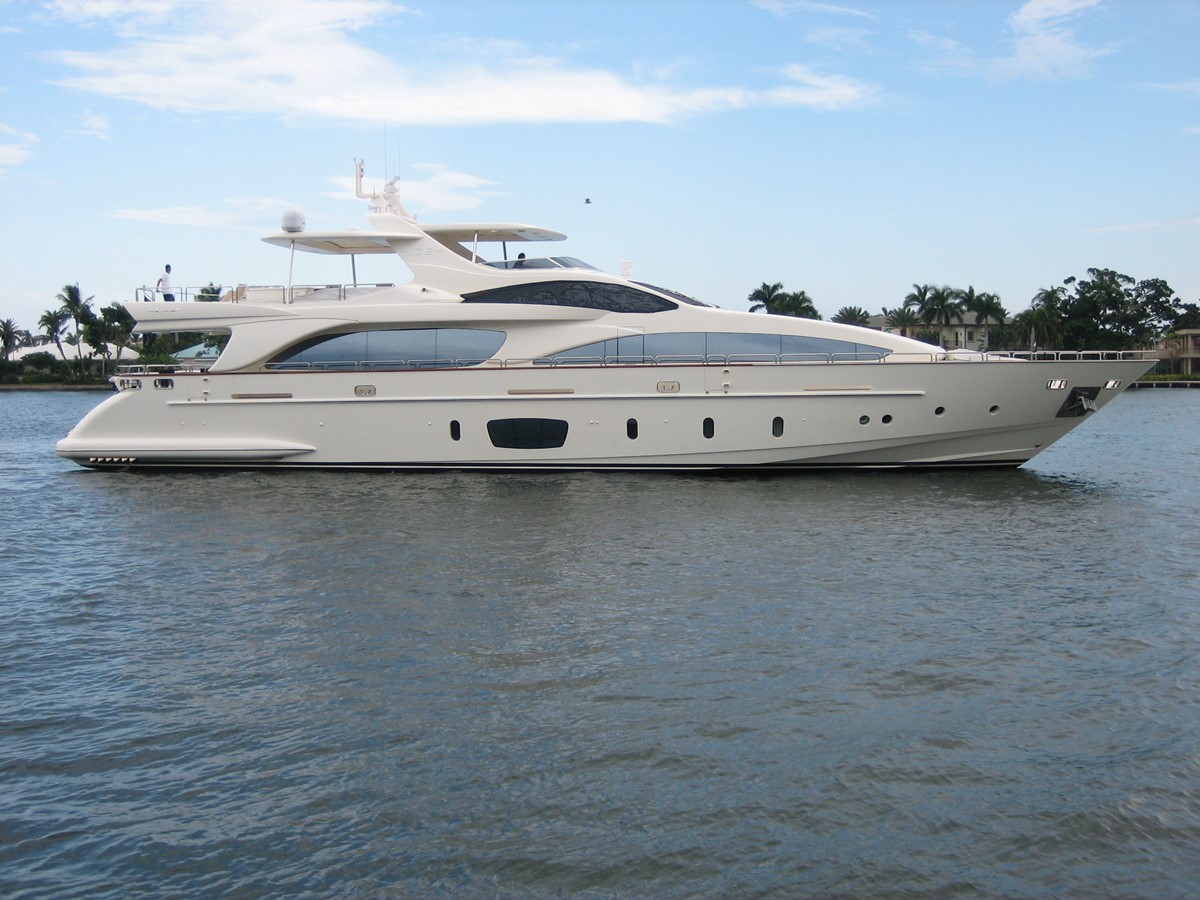 Azimut 105-012 - 2006 AZIMUT YACHTS 105'