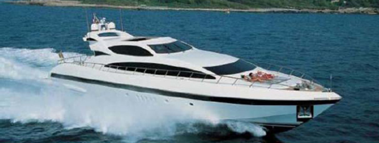 VISA - 2006 OVERMARINE GROUP 105' Mangusta 105