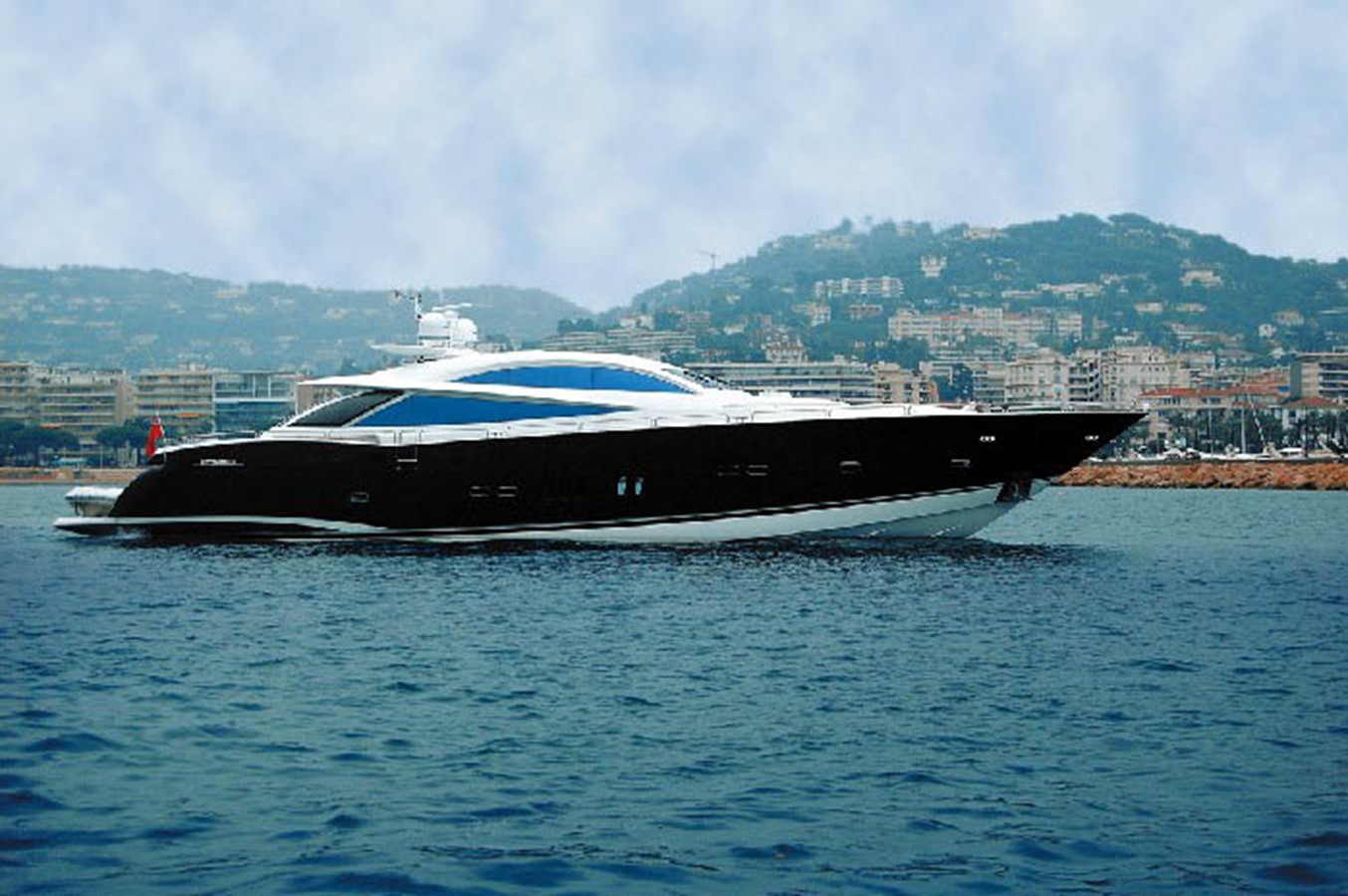 San Miguel - 2005 SUNSEEKER 104' 8