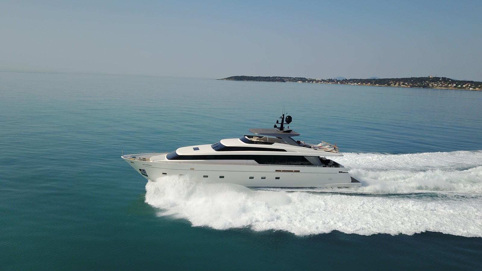 LE GYPSY - 2011 SANLORENZO 104' SL104