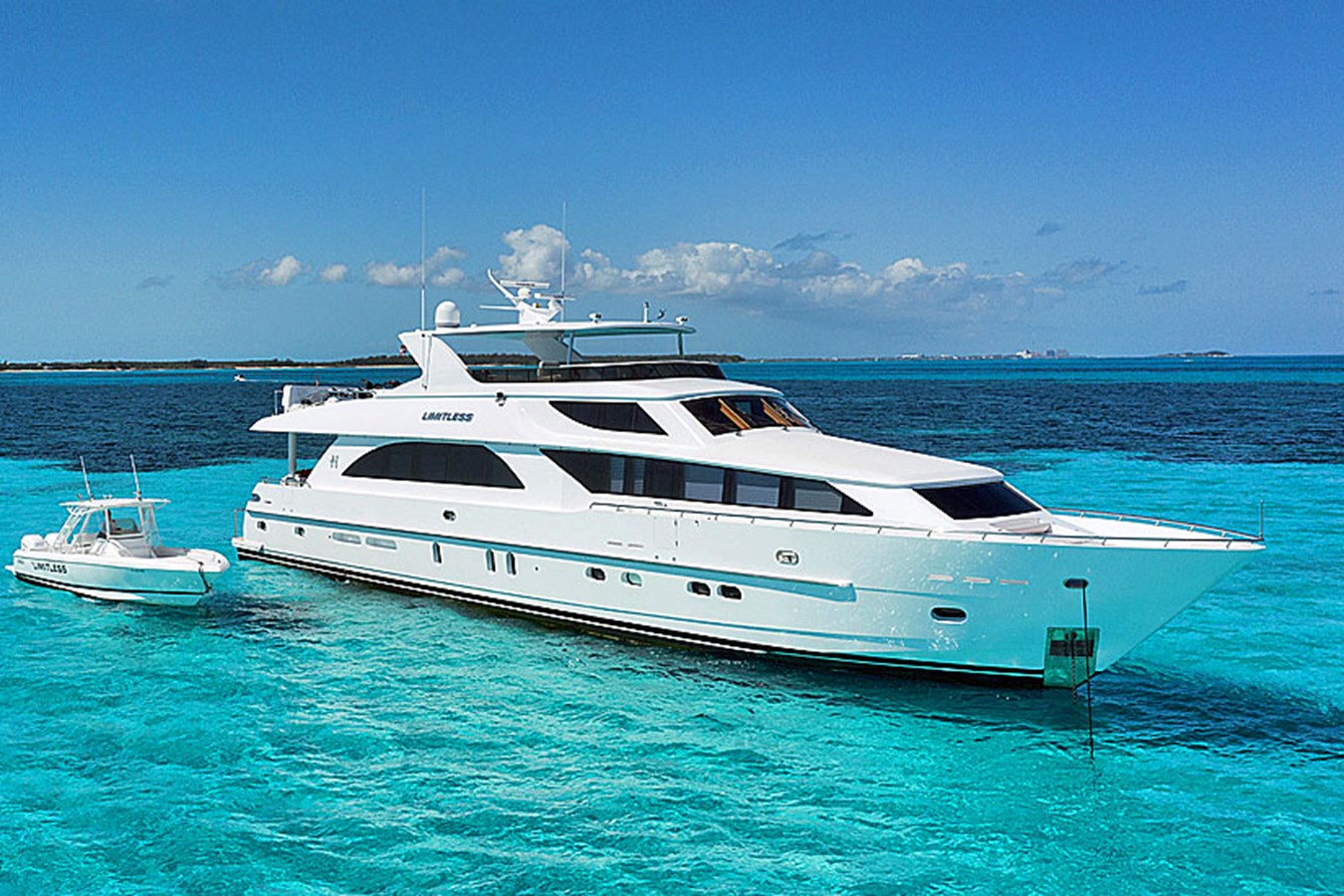 Limitless - 2010 HARGRAVE 101' 101 Motor Yacht