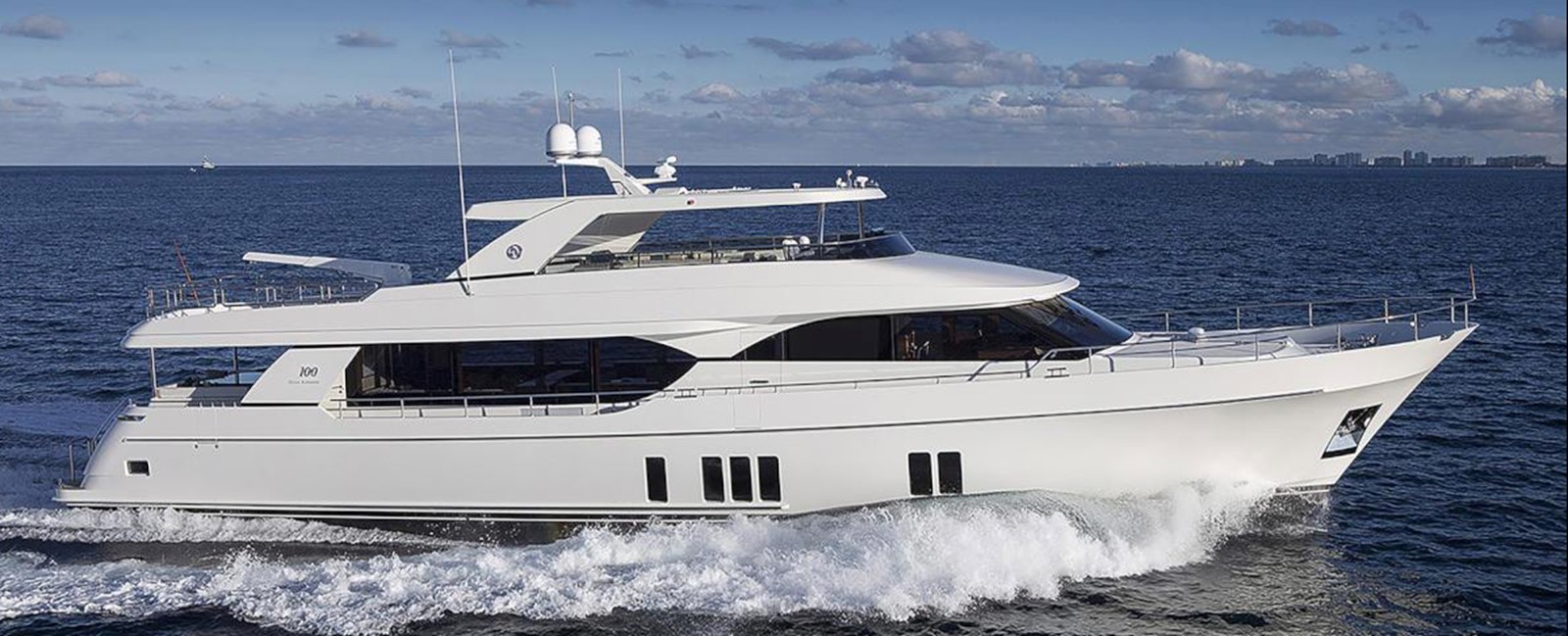 100 Ocean Alexander - 2015 OCEAN ALEXANDER 100' 2