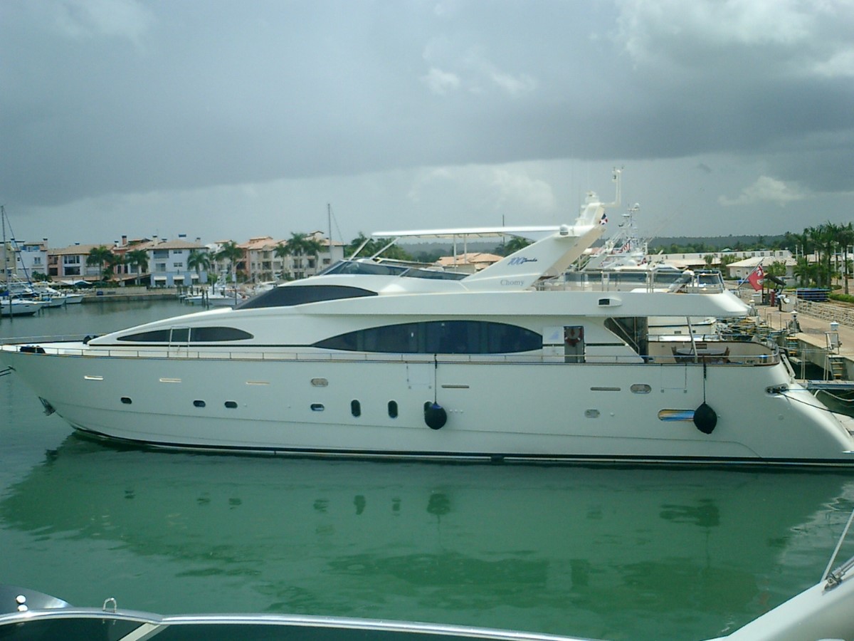 Chomy - 2003 AZIMUT YACHTS 100' 100 Jumbo