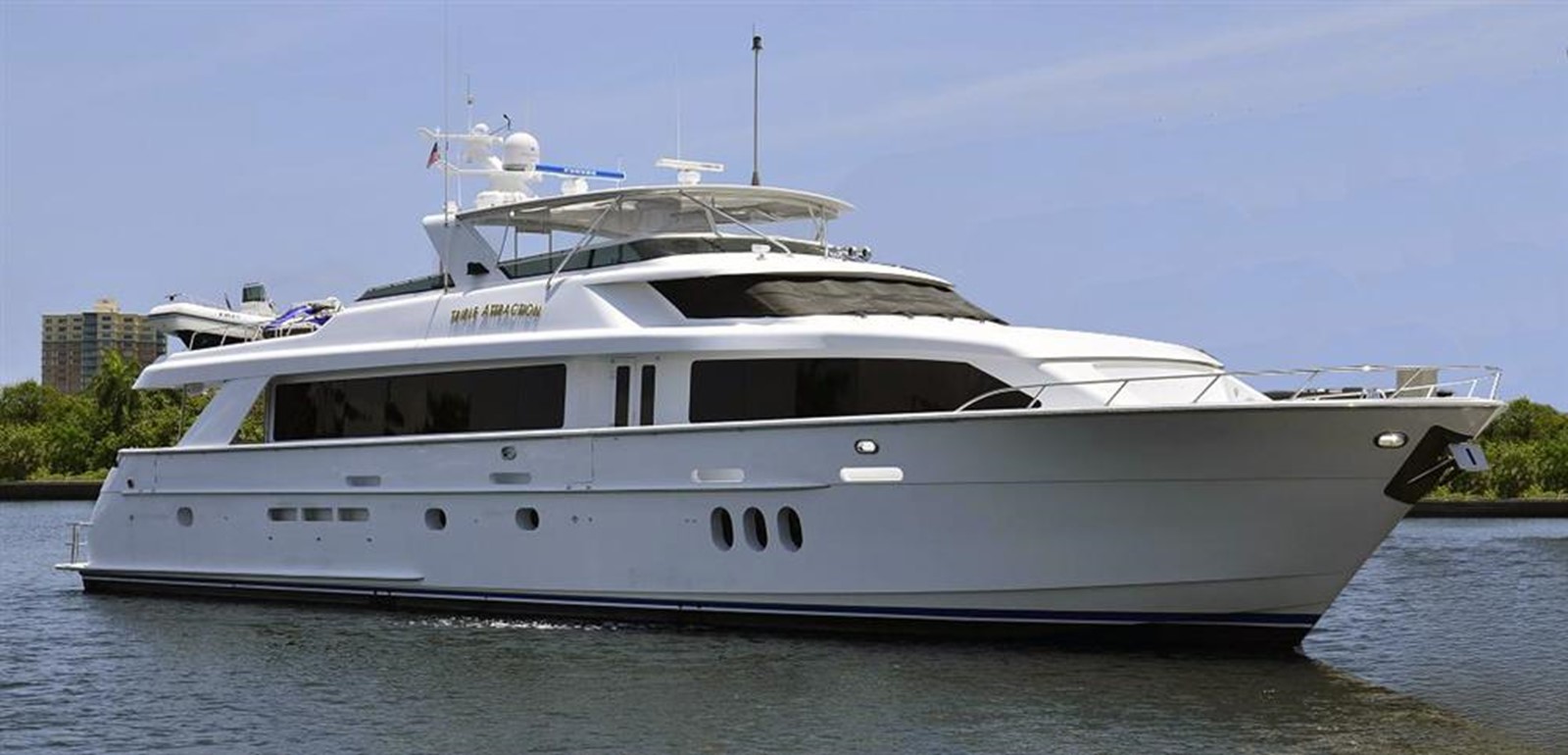 TRIPLE ATTRACTION - 2005 HATTERAS 100' Motor Yacht