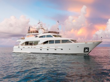 JAZZ - 2007 BENETTI 100' Tradition 100