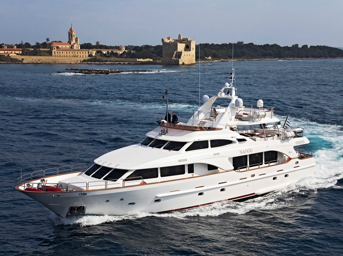 NANOU - 2006 BENETTI 99' 1