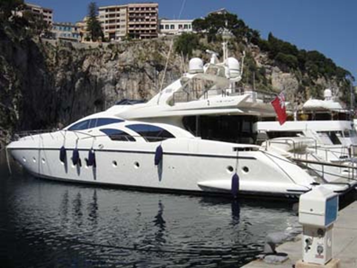 PAPOS M - 2003 AZIMUT YACHTS 99' Azimut 98/16 Leon