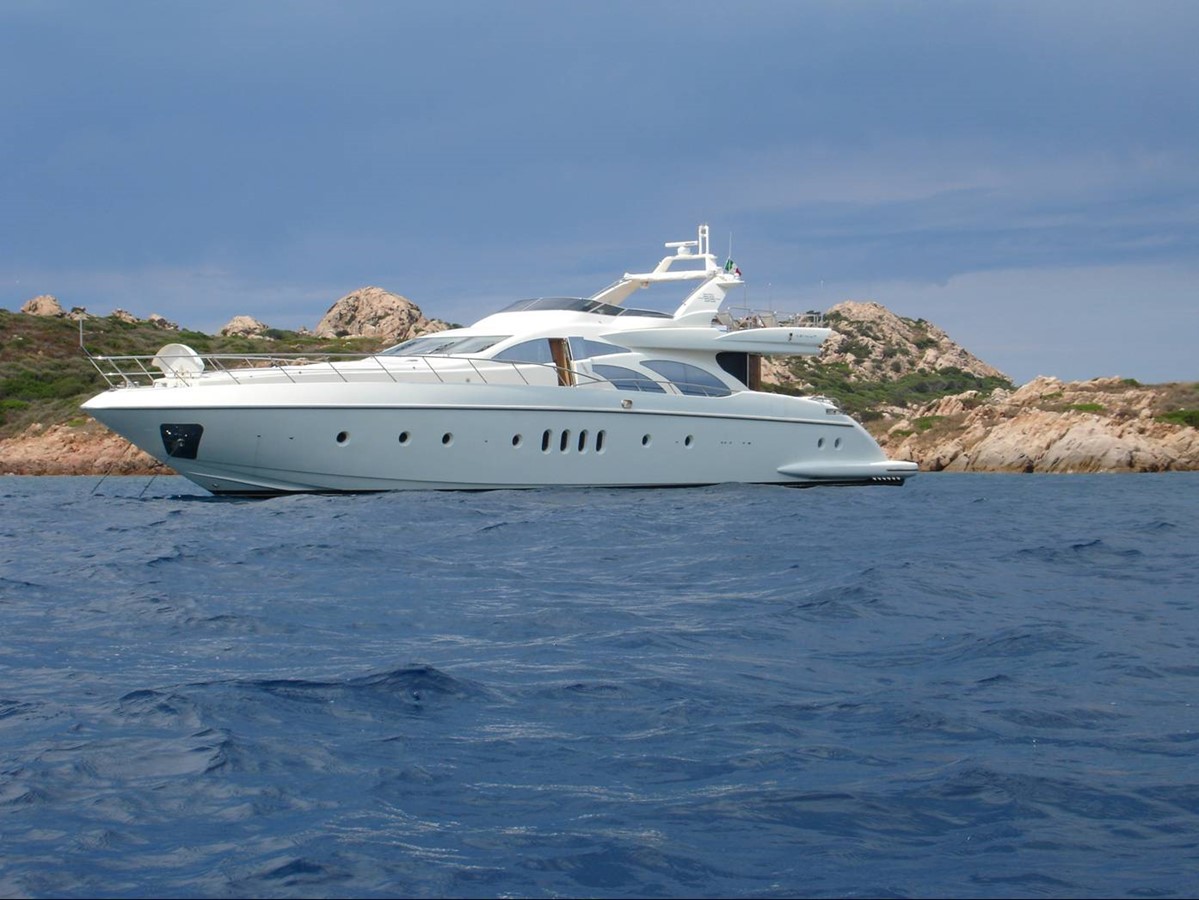 A V - 2005 AZIMUT YACHTS 99' 98 Leonardo