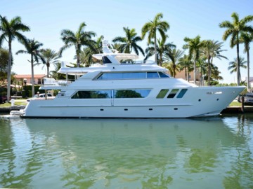 LADY D - 2008 MCP YACHTS 98' GFT TDMY