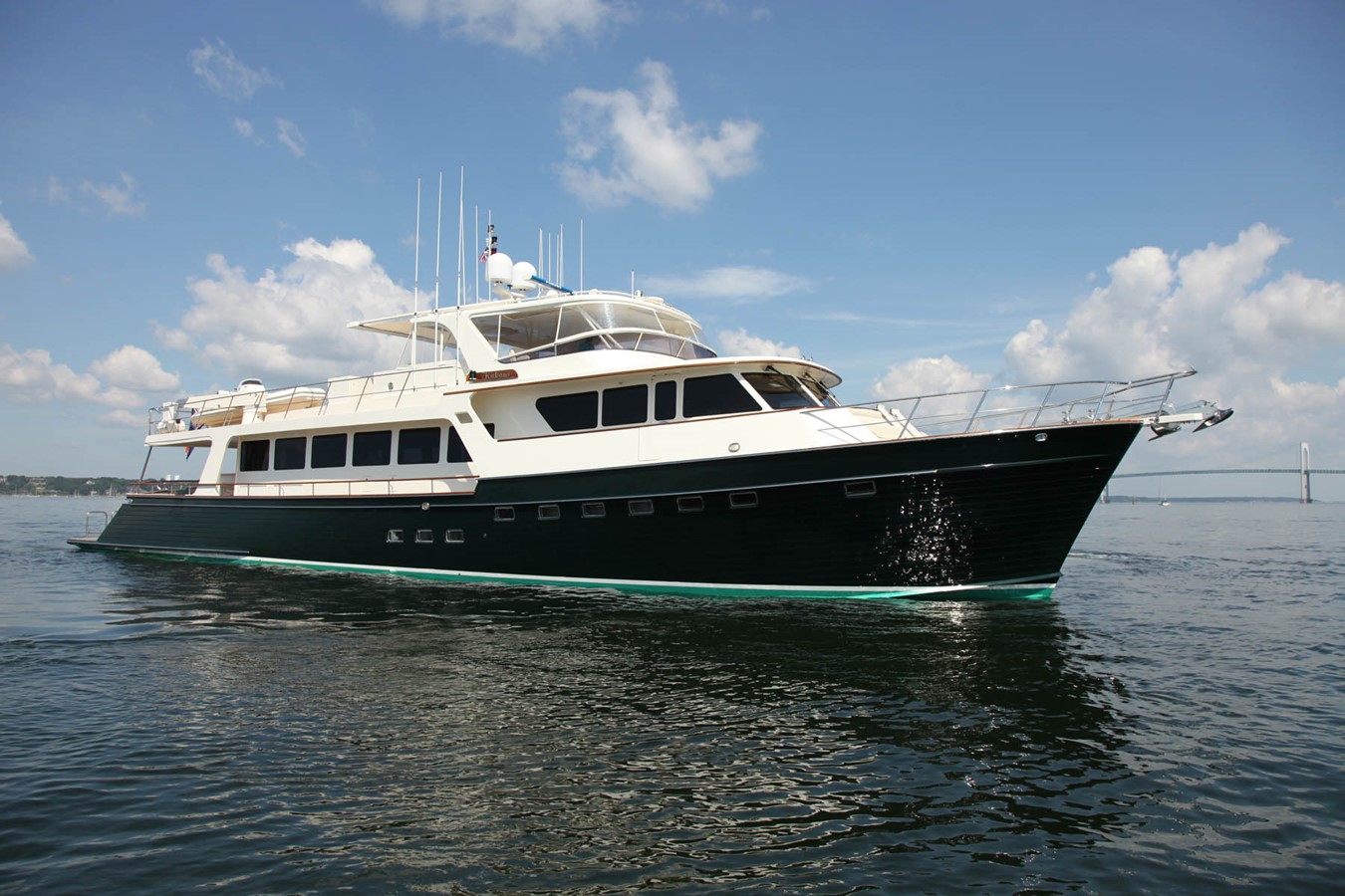 KAKAWI - 2011 MARLOW 97' EXPLORER