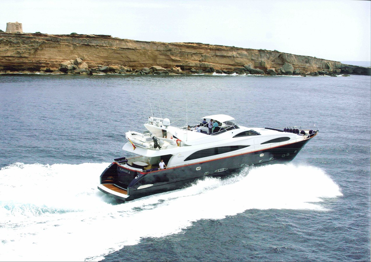 NURIA - 2001 ASTONDOA 96' 8