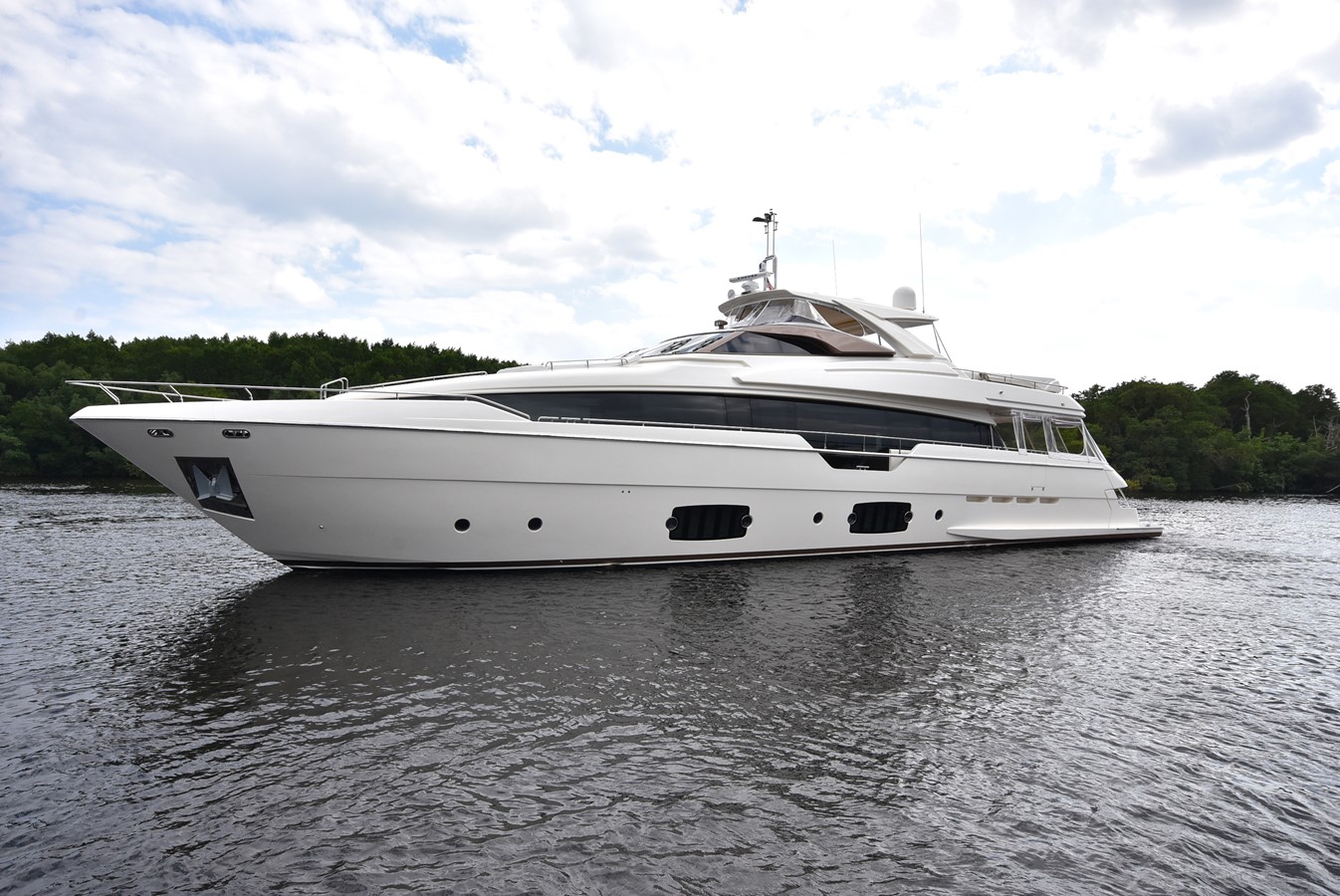 PURA VIDA - 2014 FERRETTI YACHTS 96' 960