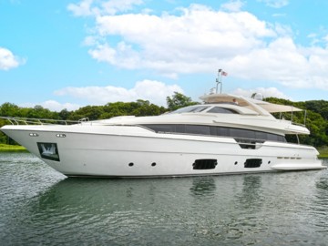 IN TOO DEEP - 2013 FERRETTI YACHTS 96'