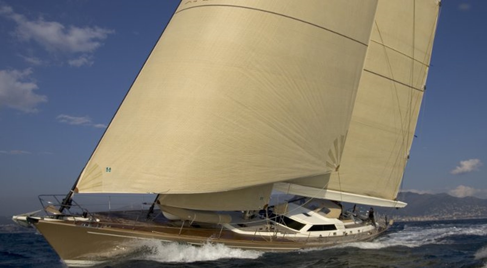 DHARMA - 2005 SOUTHERN WIND SHIPYARDS 95' 2