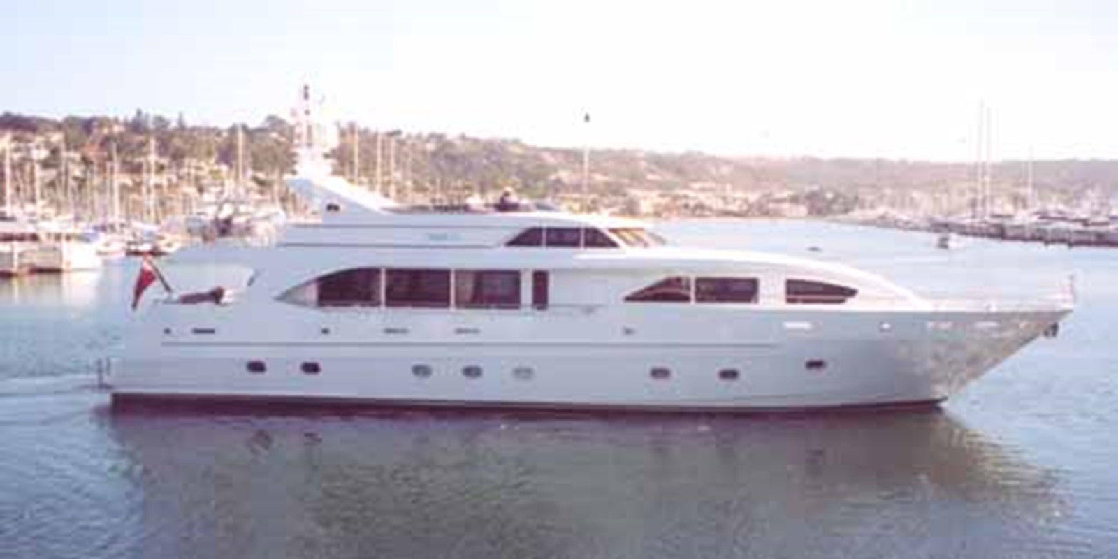 C-ANGEL - 2001 INTERMARINE 95'